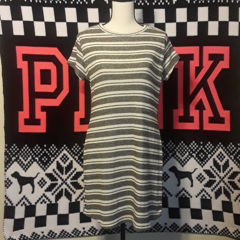 NWOT knee Length Dress